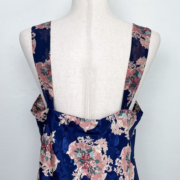 Vintage J.O. Intimates Blue Chiffon/Satin Floral Lingerie Slip - Picture 6 of 9